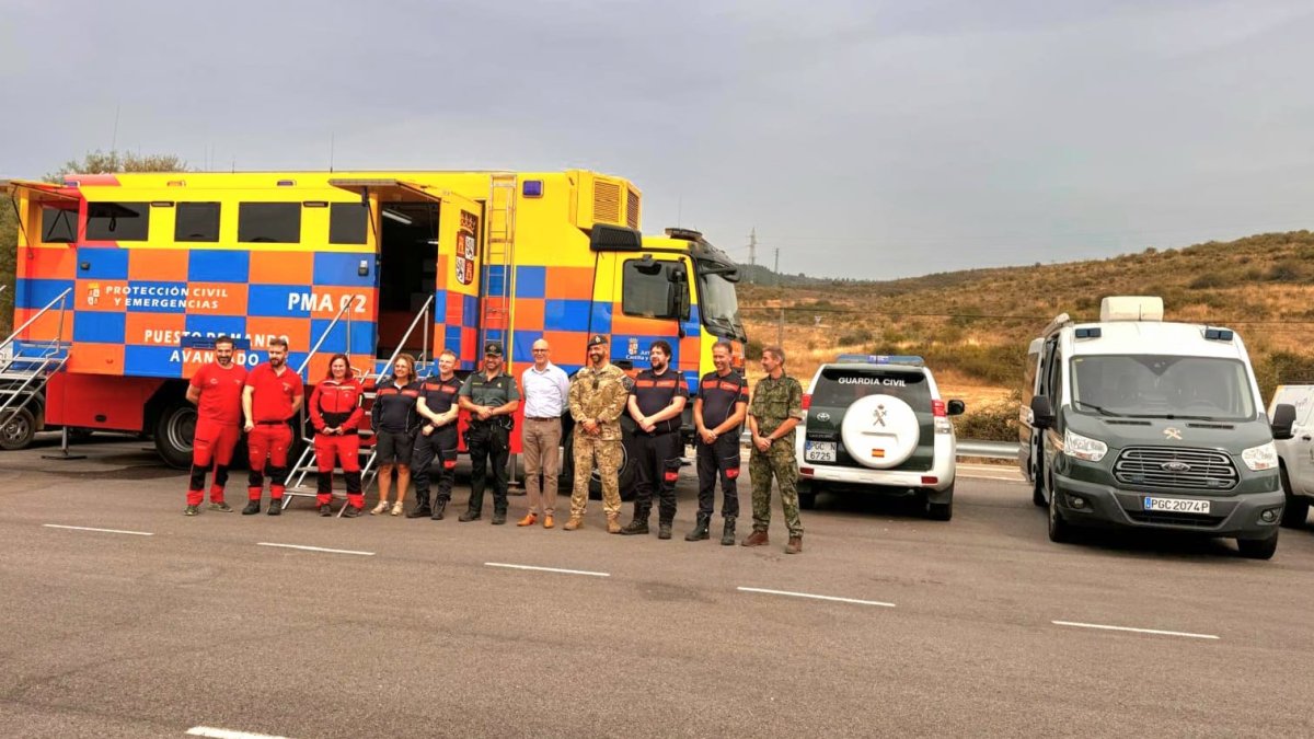 El embajador de Países Bajos en España, Roel Nieuwenkamp, visita el Puesto de Mando Avanzado en el incendio de Garaño
