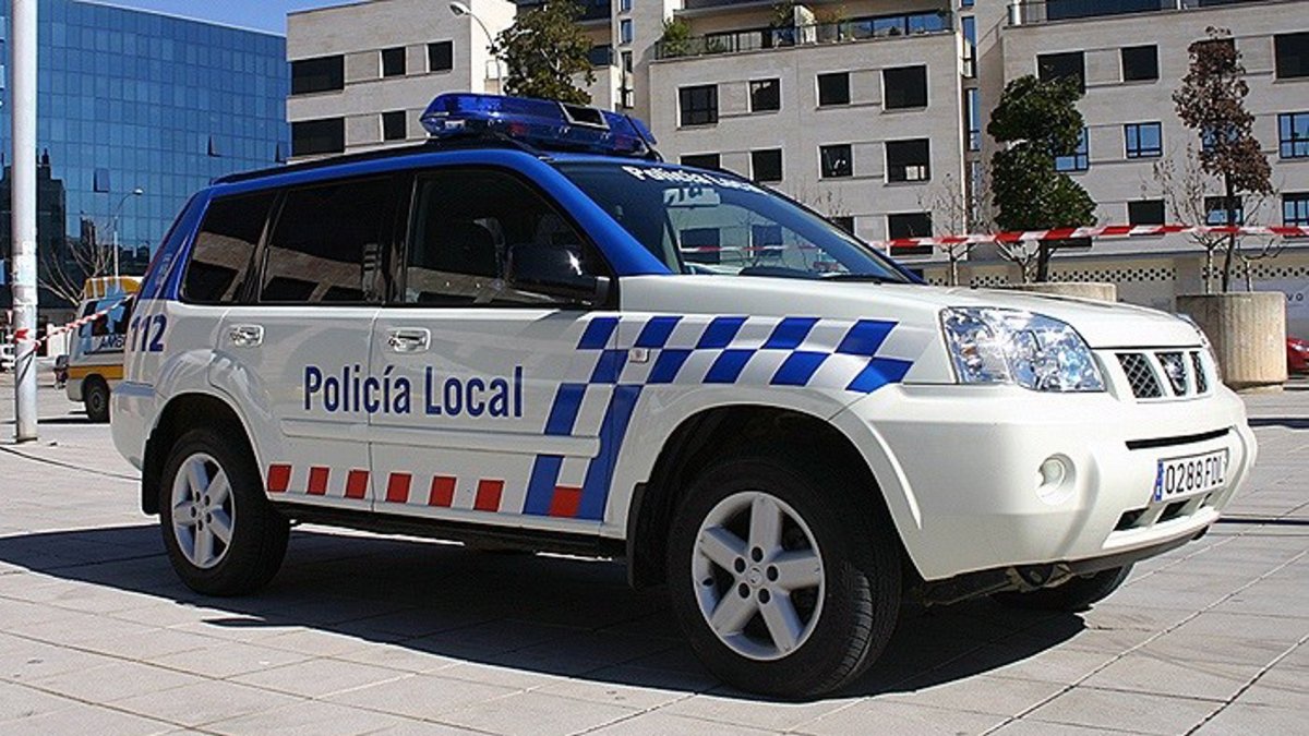 Vehículo de la Policía Municipal de Burgos.