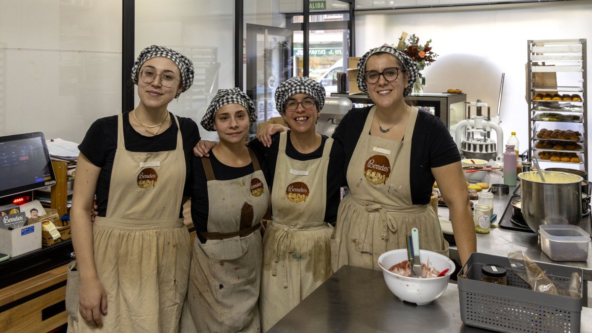 Trabajadoras de la pastelería 'Berretes' de Salamanca.