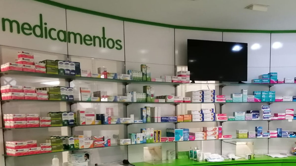 Medicamentos en una farmacia