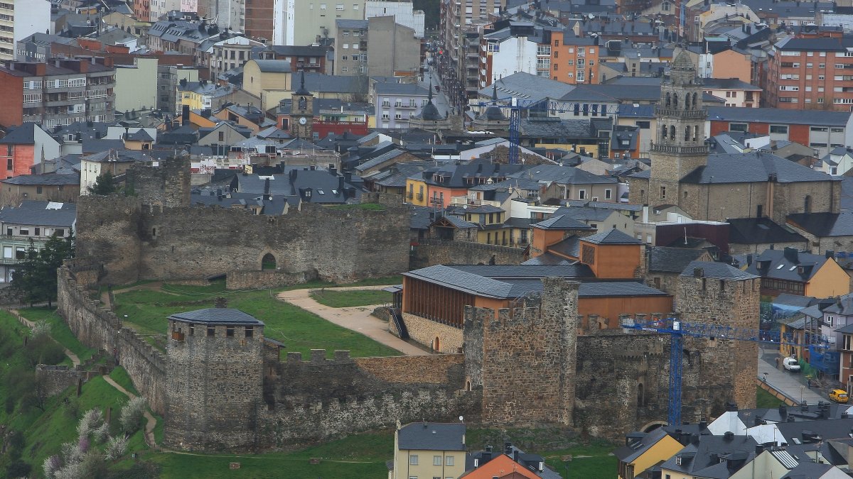 Vista aérea del Castillo de los Templarios de Ponferrada.