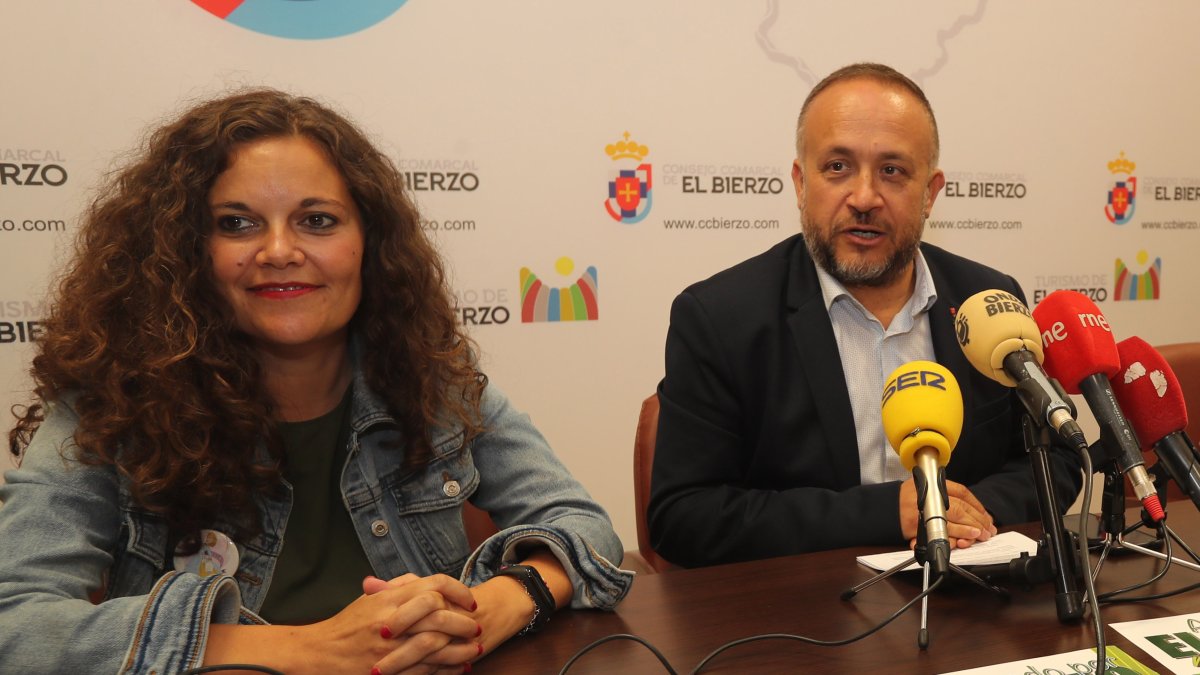 Silvia Cao y Gerardo Álvarez Courel, en una imagen de archivo.