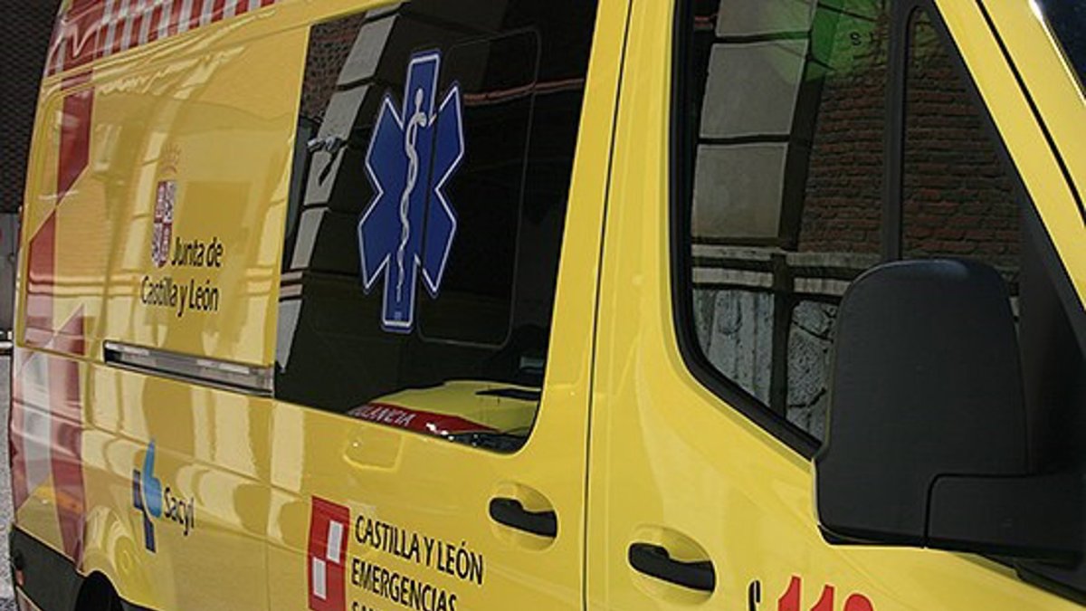Imagen de archivo de una ambulancia del Sacyl.
