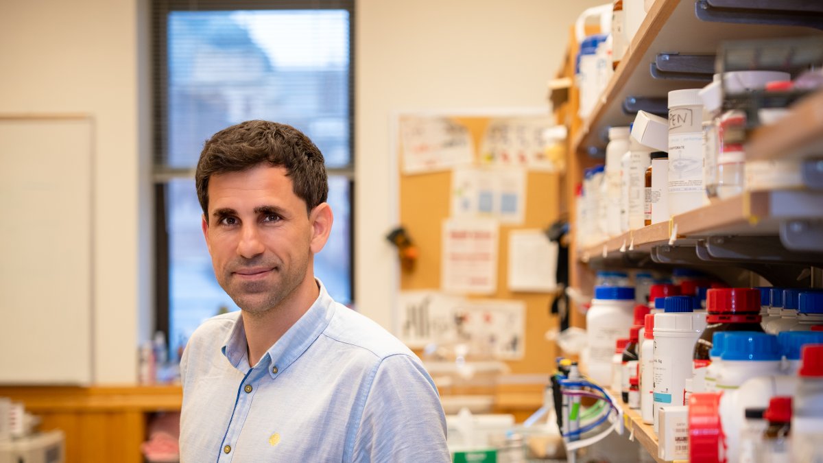 César de la Fuente Núñez, investigador y profesor de la Universidad de Pennsylvania que se formó en la ULE.