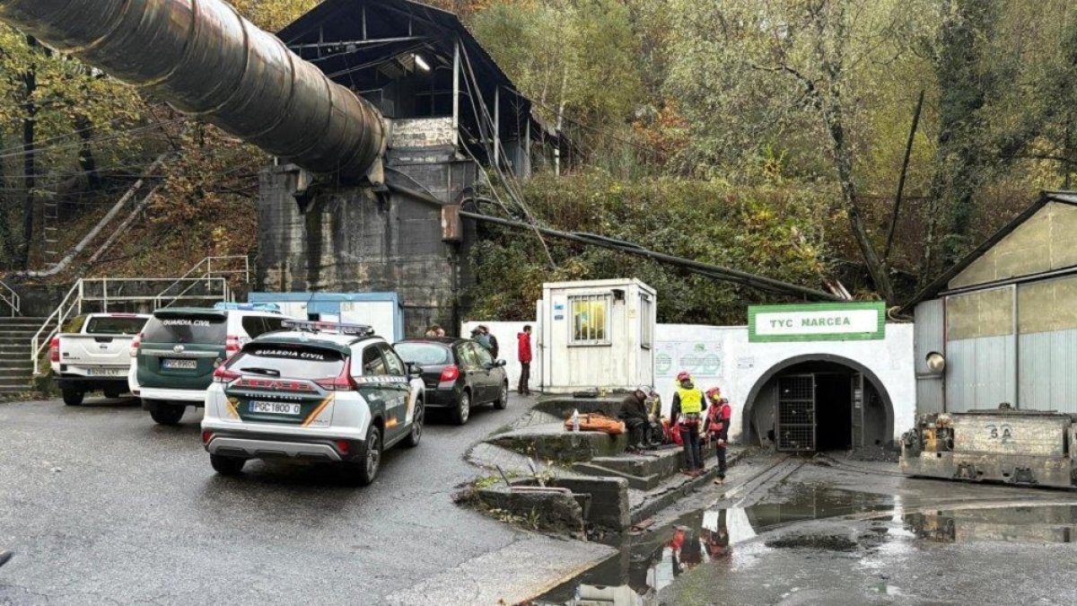 Exterior de la mina de Vega de Rengos en Cangas del Narcea.