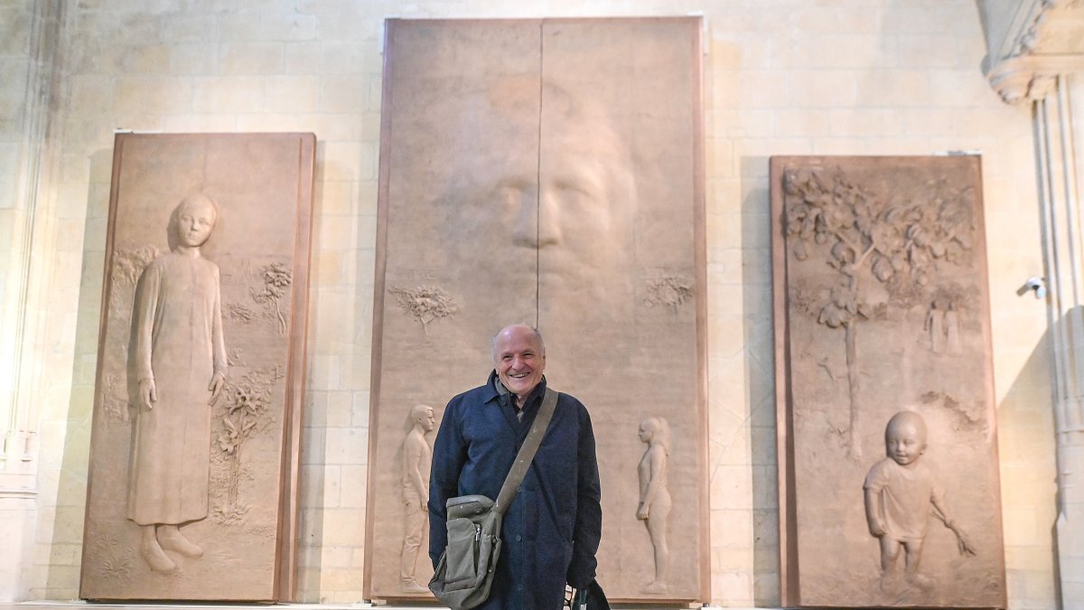 Inauguración de las nuevas puertas para la Catedral de Burgos de Antonio López.