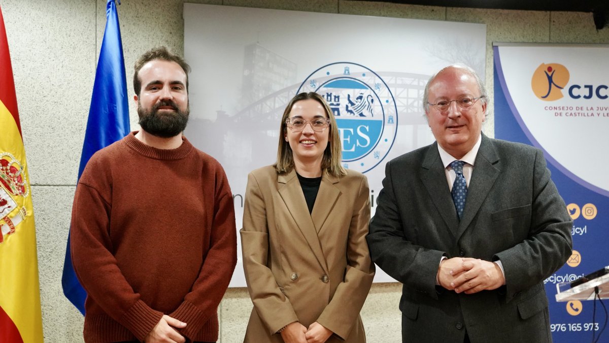 Francisco Javier Muñoz Rodríguez, Sandra Ámez y Enrique Cabero.