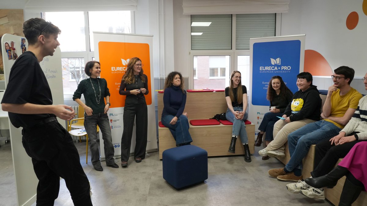 Jóvenes investigadores europeos participan en la celebración del ‘PhD Journey 2025’