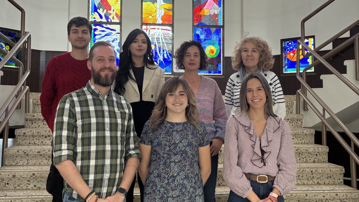 Los investigadores del proyecto PHYBIOMED Marcos Rojo, Nana Nhhala, Penélope García, María Luz Centeno, Asier Largo, Pilar Carrancio Jato y Carlota Cerezo.