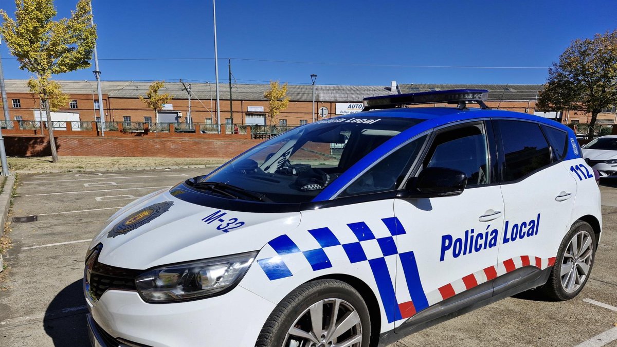 Vehículo de la Policía Local de Palencia.