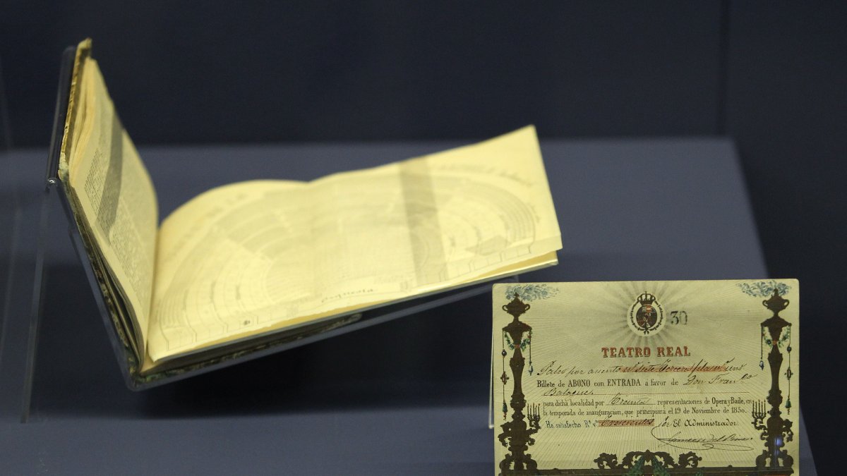 Una de las obras expuestas en la Biblioteca Nacional de España