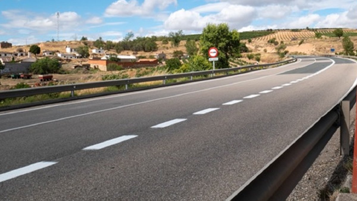 Nacional 122, a altura del kilómetro 288 en la provincia de Burgos, en una imagen de archivo.