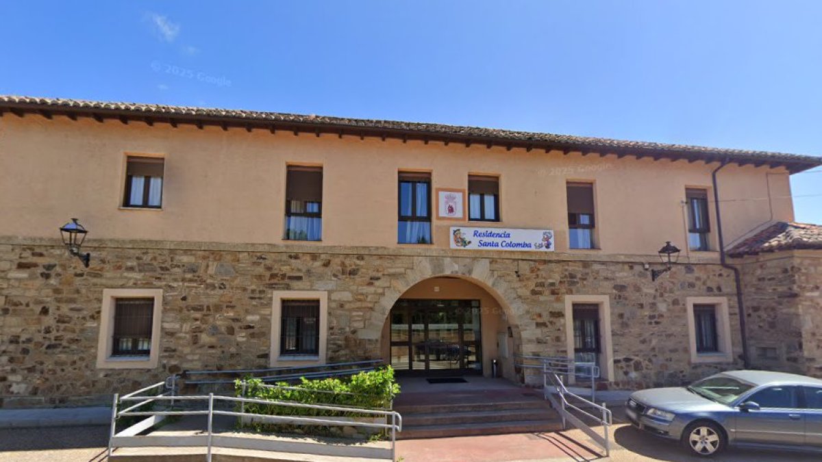 Residencia de Santa Colomba de Somoza