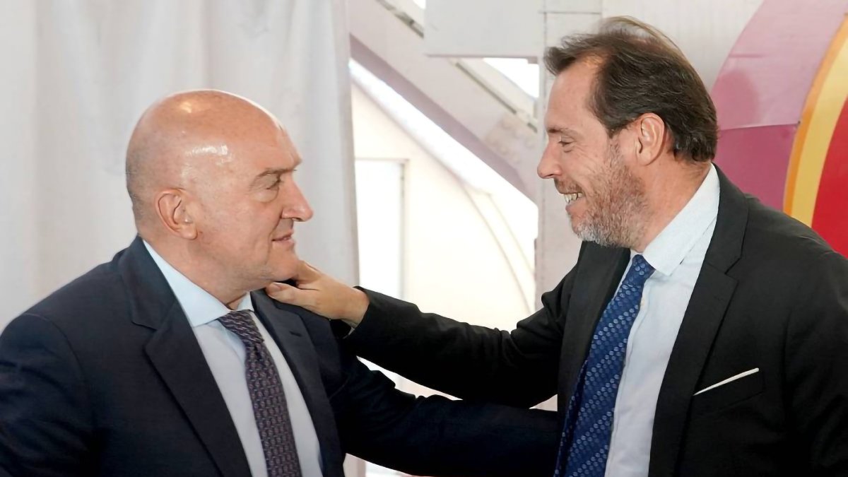 JESÚS JULIO CARNERO Y ÓSCAR PUENTE