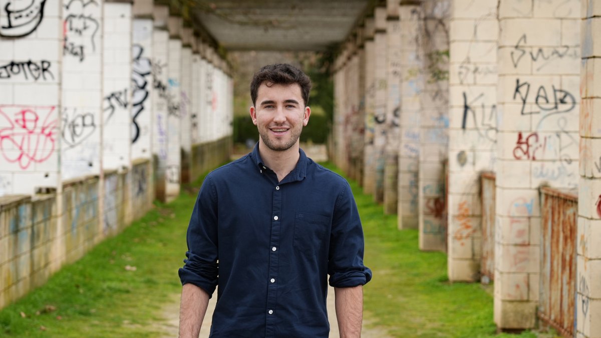 El egresado del Grado en Nutrición Humana y Dietética de la Universidad de Valladolid, Jorge Manjarrés.