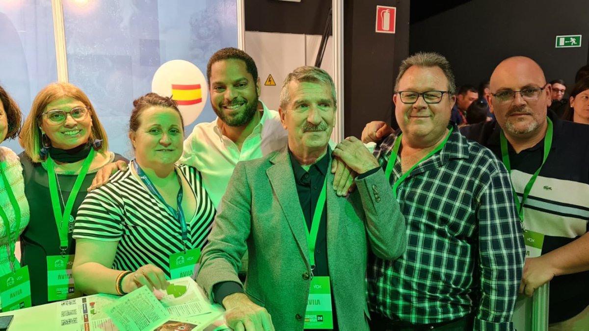 Comité Ejecutivo Provincial de VOX Ávila, con Saborido al frente, en una imagen de archivo.