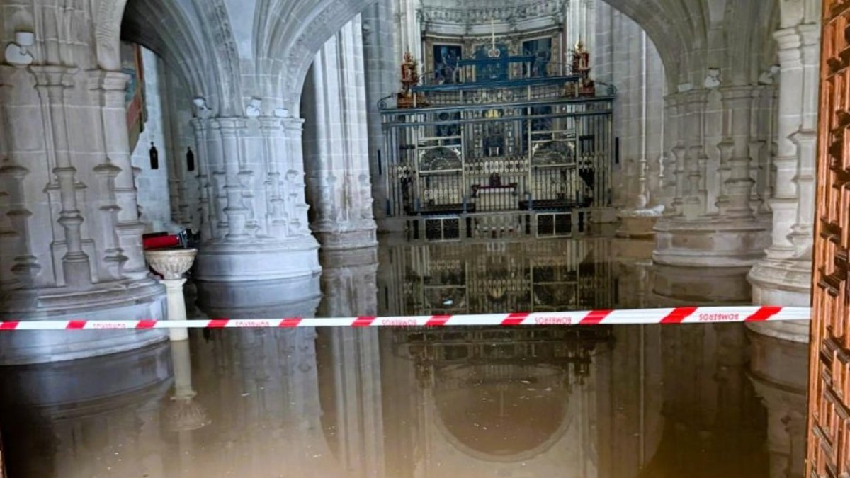 El desbordamiento del Duero anegó la iglesia del Monasterio de La Vid