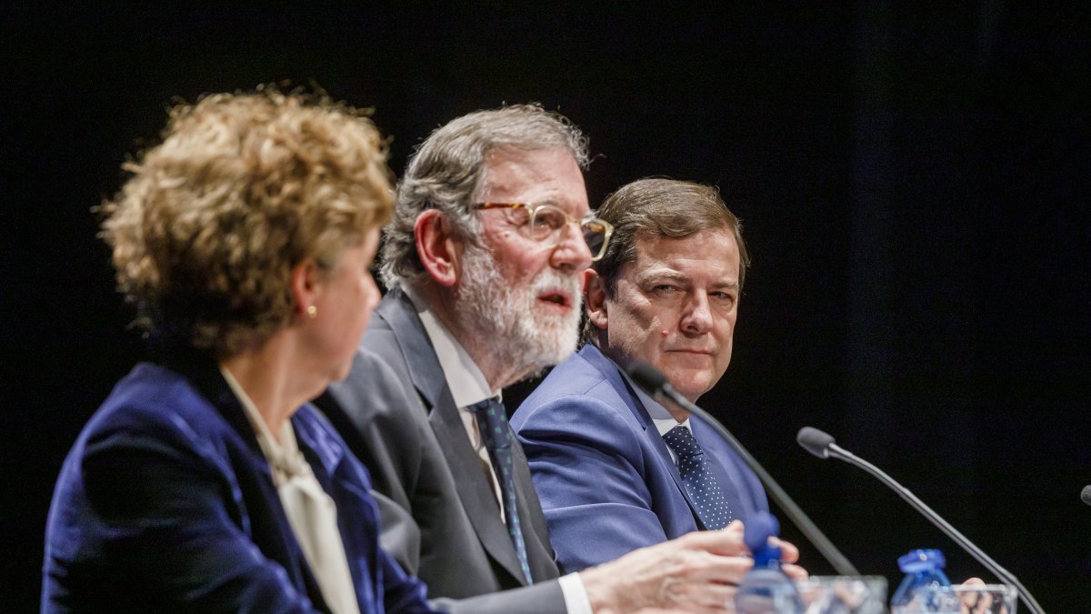 Alfonso Fernández Mañueco y Mariano Rajoy en una imagen de archivo