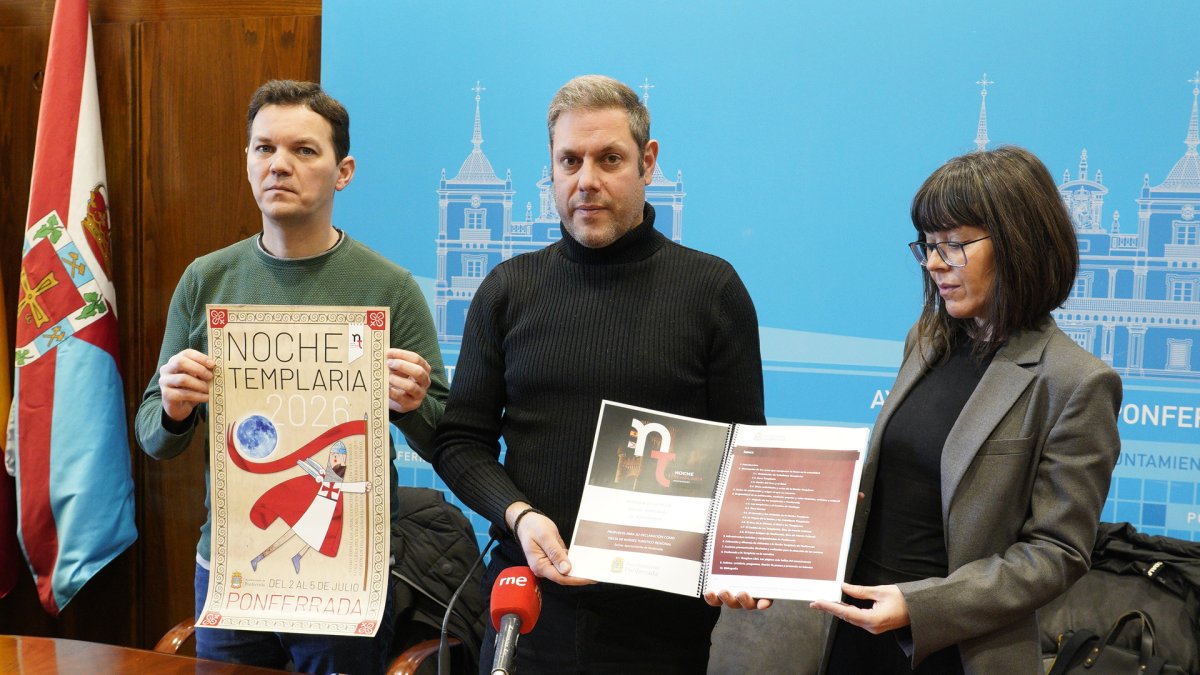El concejal de Turismo del Ayuntamiento de Ponferrada, Iván Alonso, durante la presentación de La Noche Templaria