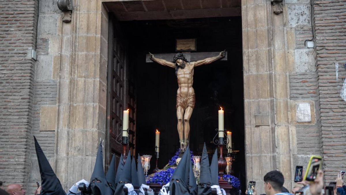 Procesión del Ejercicio Público de las Cinco Llagas en Valladolid