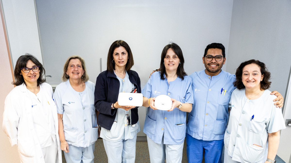 Equipo sanitario de la Unidad de Cuidados Intensivos del Hospital de Soria que ha trabajado en el proyecto de monitorización de dispositivos cardíacos.