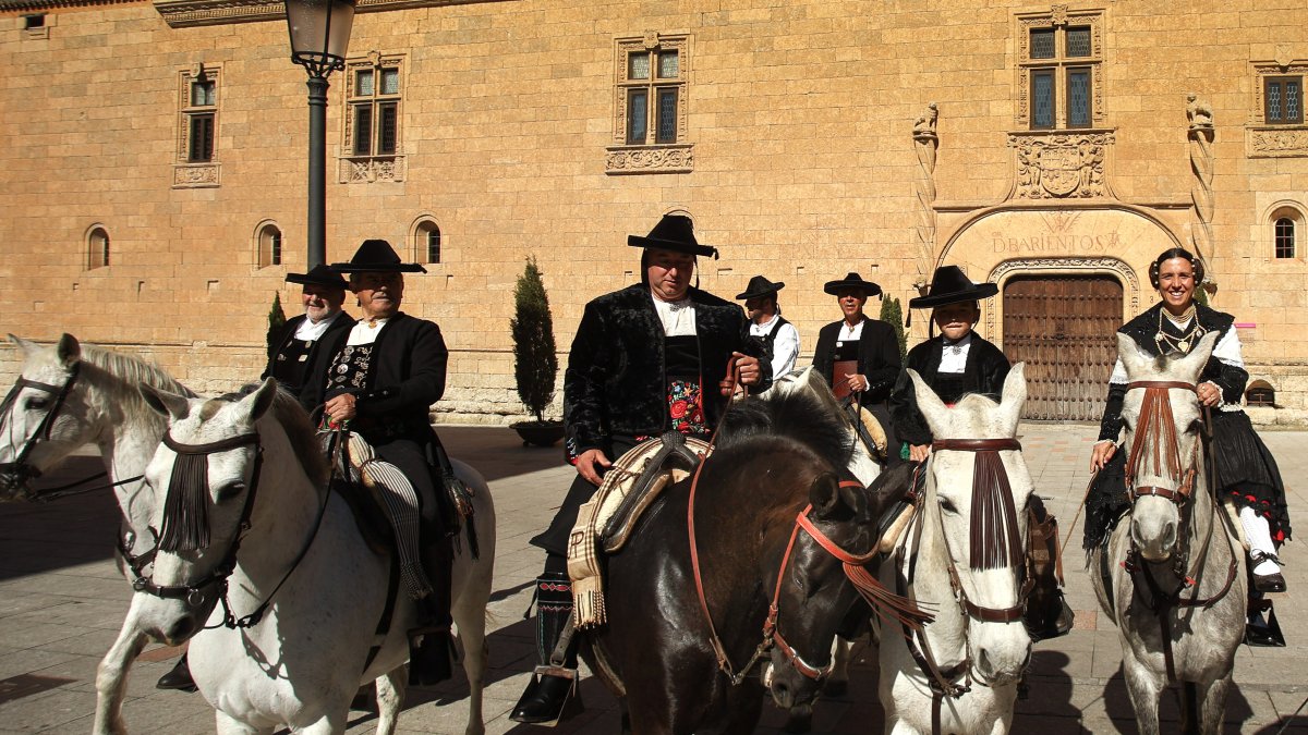 La celebración de La Charrada, declarada Fiesta de Interés Turístico Regional.