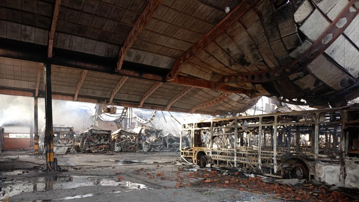 Incendio en las cocheras de autobuses de Burgos.