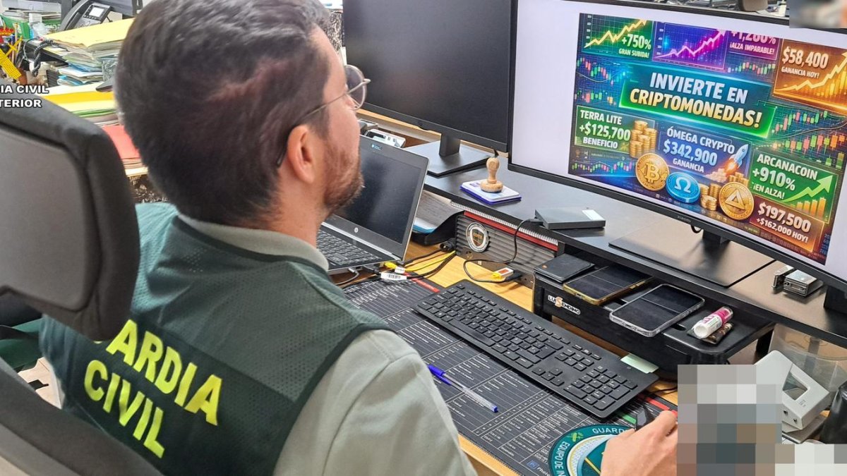 Los ciberdelincuentes tomaron el control de los dispositivos de la víctima para apoderarse de su dinero