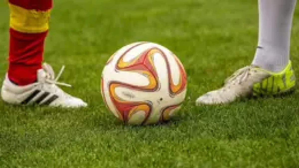 Dos detenidos en Palencia por causar lesiones graves a otro jugador en un partido de fútbol informal