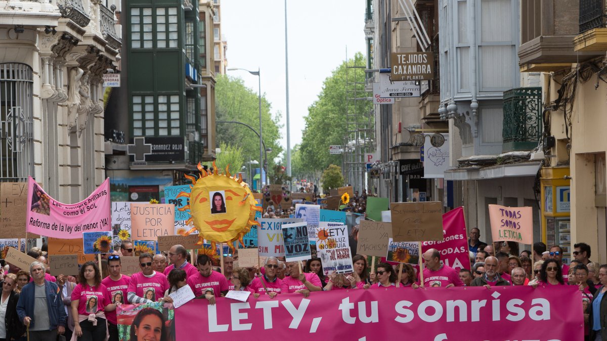 Manifestación por el asesinato de Leticia Rosino en 2018.