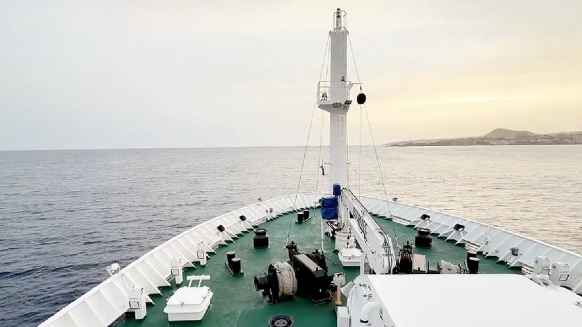 Crucero afectado por un brote de hantavirus durante su travesía por el Atlántico Sur.