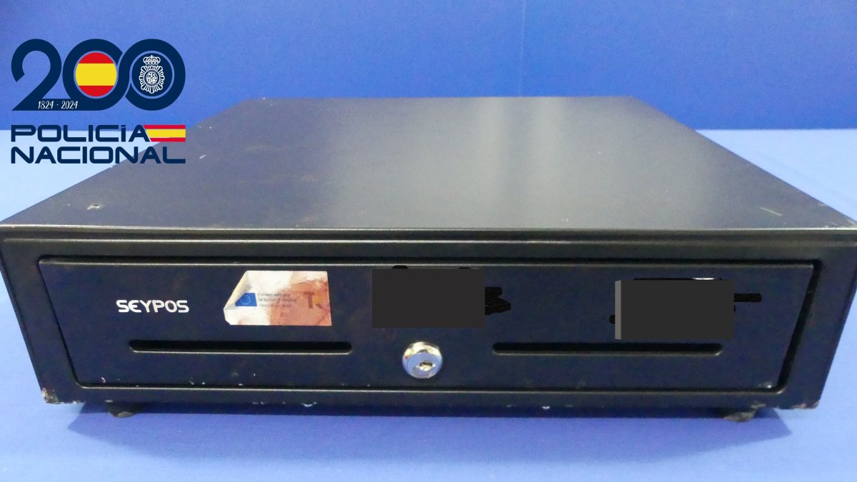 Caja registradora robada en la peluquería