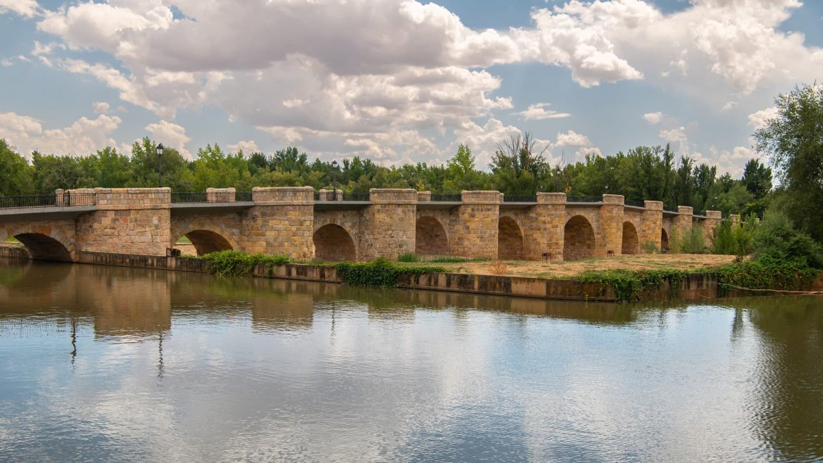 Puente medieval de San Esteban de Gormaz, en Soria.