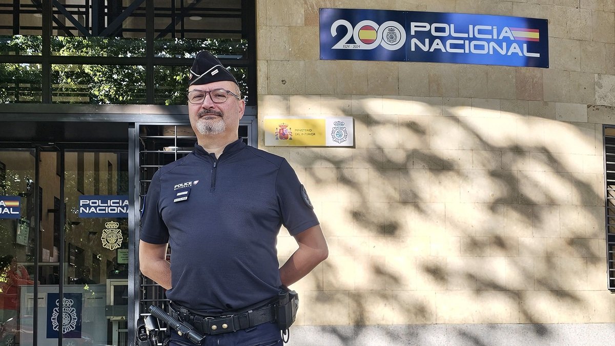 Agente francés integrado en la plantilla de la Policía Nacional de Segovia