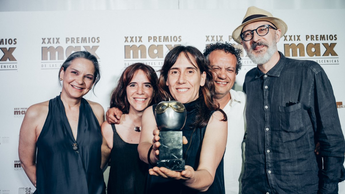 La compañía segoviana Nao d'Amores con el Premio Max al Mejor Espectáculo Musical.