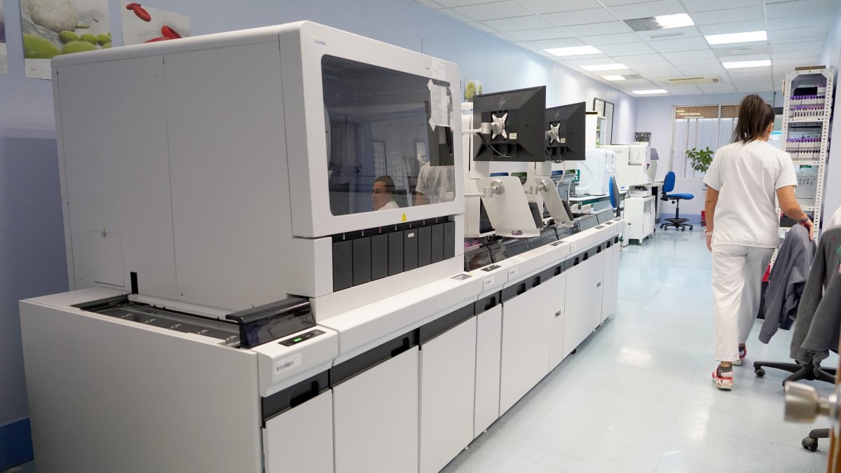 Laboratorio de análisis clínicos del Hospital Clínico Universitario