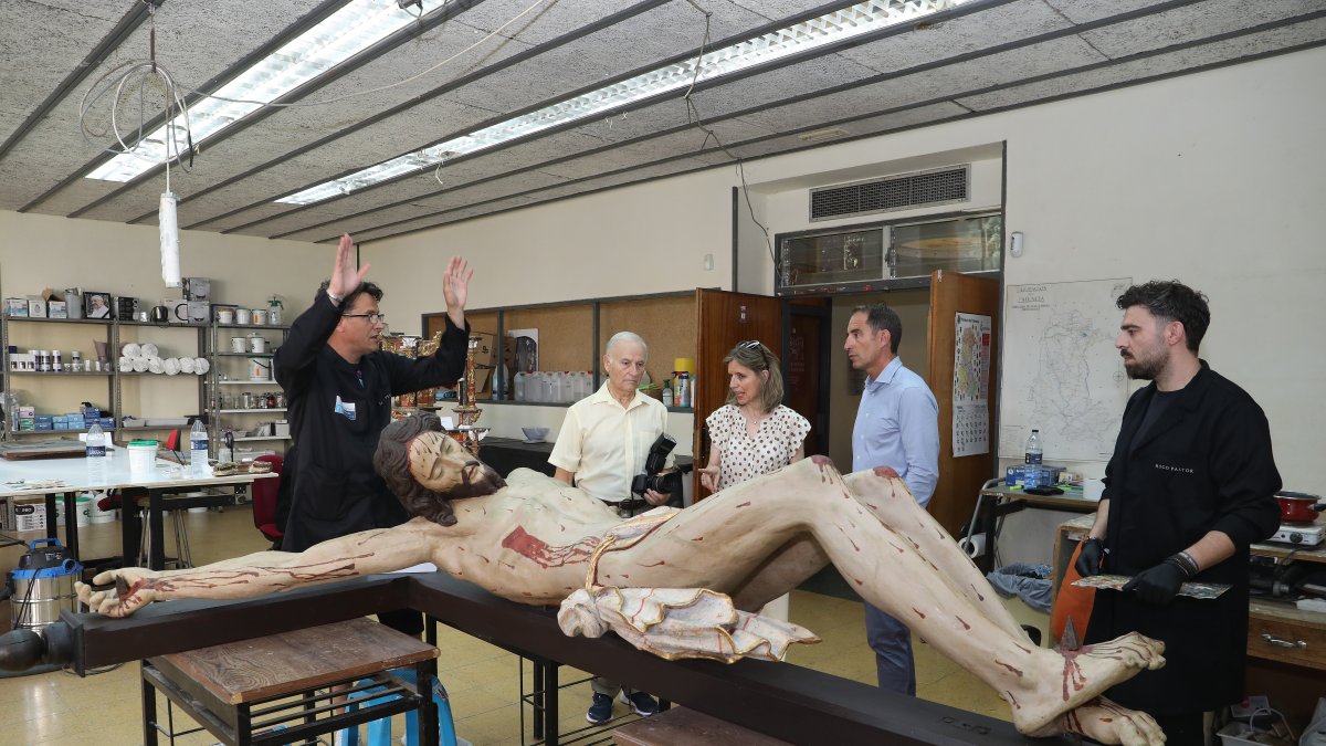 Taller de restauración de obras de arte en Palencia.