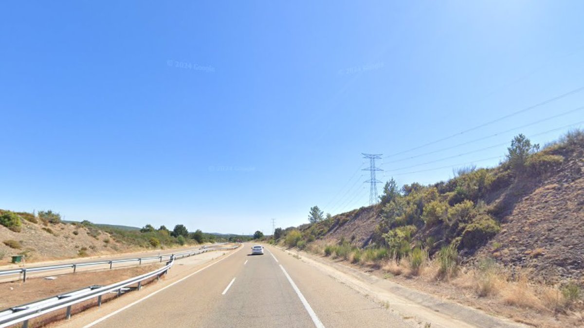 A-52 a la altura de Palacios de Sanabria