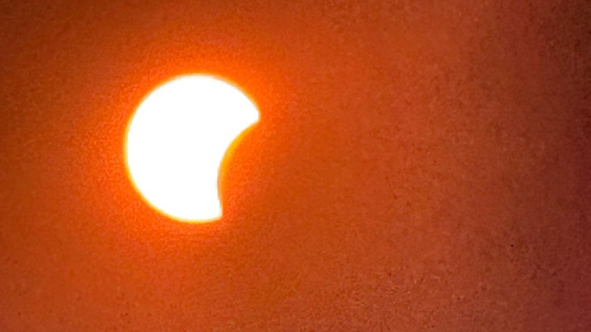 Comienzo del eclipse total de sol