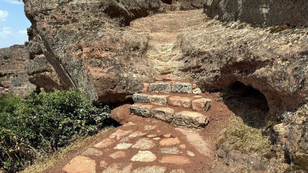 Mejoras de accesibilidad en el recorrido del yacimiento arqueológico de Tiermes (Soria).