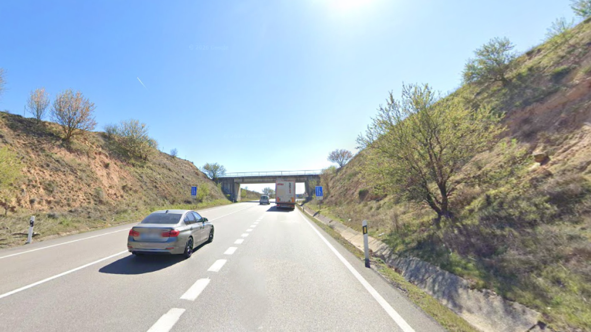 La N-122 a la altura de Fuentecén en Burgos, vía en la que se produjo el accidente