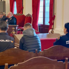 El acusado de dejar embarazada tres veces a una menor, durante la sesión matinal del juicio