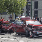 La Unidad de Reconstrucción de Accidentes en el cruce de la avenida Cantabria con Reyes Católicos