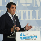 El consejero Juan Carlos Suárez-Quiñones en el Club de Prensa 'Claves de futuro: energía, vivienda y jóvenes'