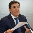 El consejero de Economía y Hacienda y portavoz, Carlos Fernández Carriedo