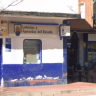 Imagen del receptor de lotería situado en la avenida Reyes Católicos de Palencia