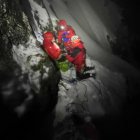 Rescate de los dos montañeros enriscados en el Peña Ubiña en León.