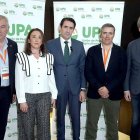 Aurelio González, María González Corral, Juan Carlos Suárez-Quiñones, Cristóbal Cano y Carlos Martínez Mínguez en el congreso autonómico de UPA. ICAL