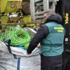 Cable de cobre robado intervenido por la Guardia Civil.