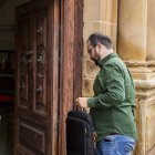 Ángel Hernández, a su llegada a los juzgados de Soria.